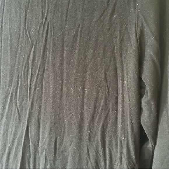 Cleo Black Long Sleeve Lightweight Turtleneck Top M Soft Stretch Rayon Blend - Picture 6 of 10